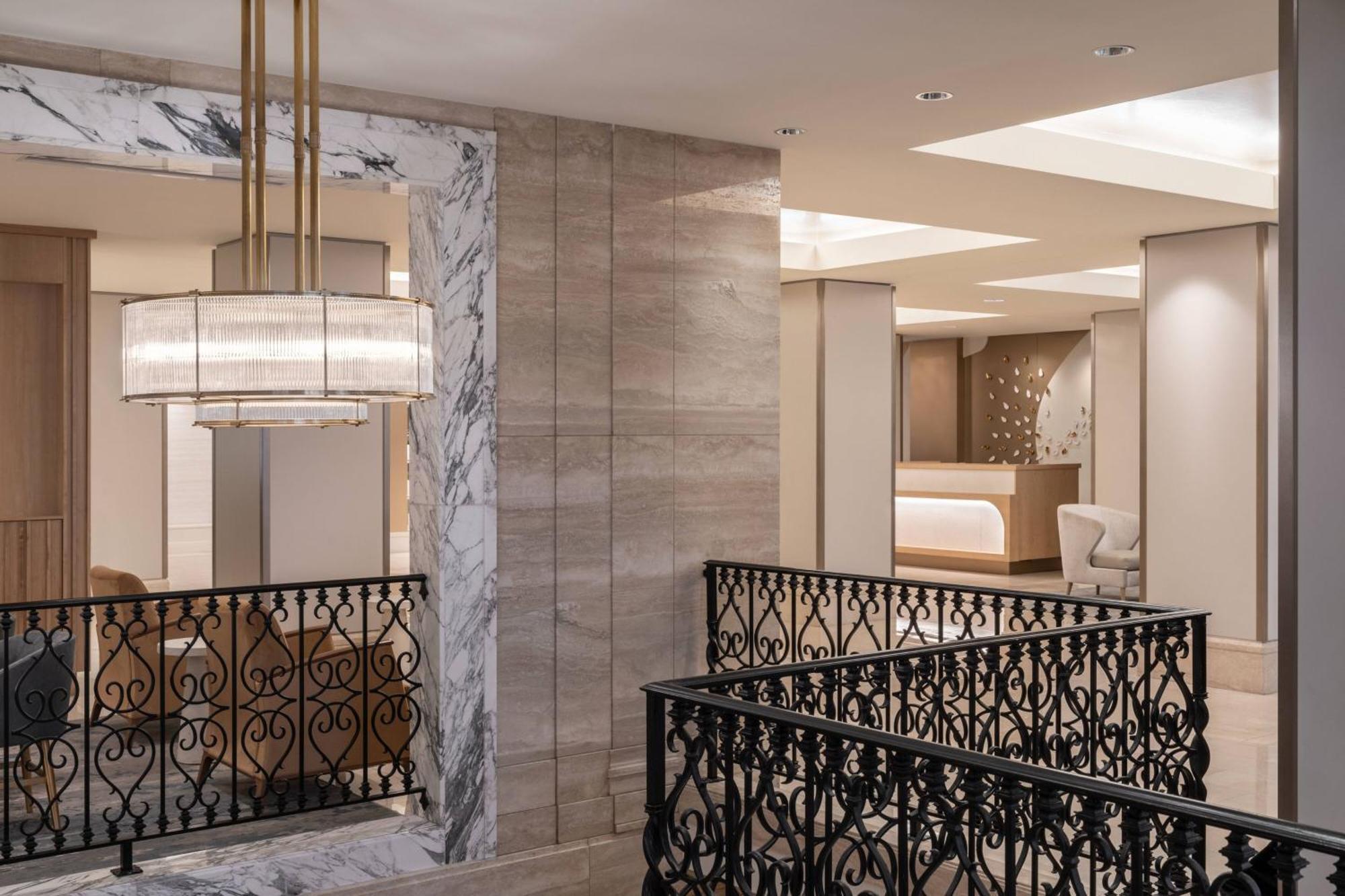 The Westin Book Cadillac Детройт Экстерьер фото