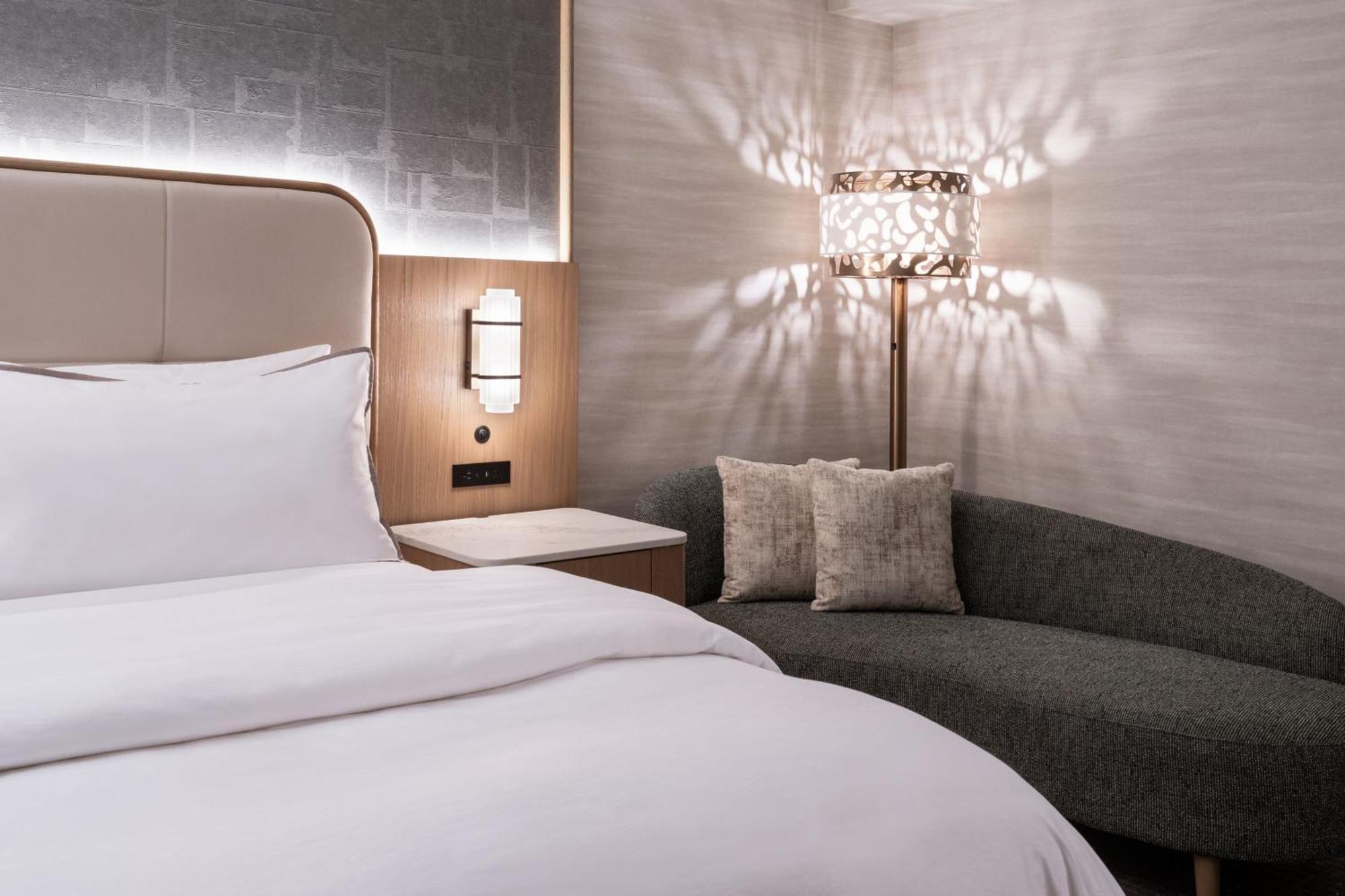 The Westin Book Cadillac Детройт Экстерьер фото