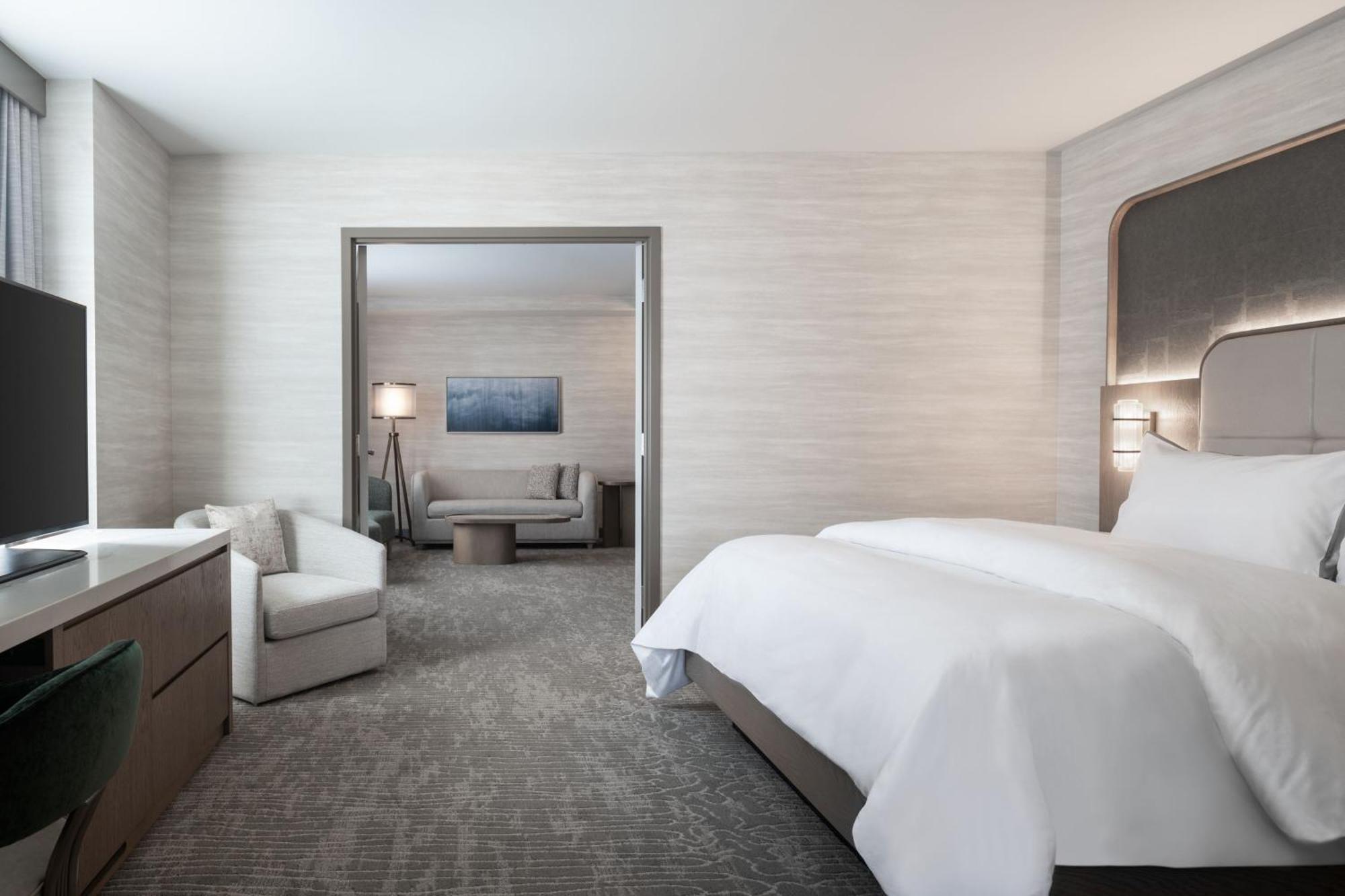 The Westin Book Cadillac Детройт Экстерьер фото